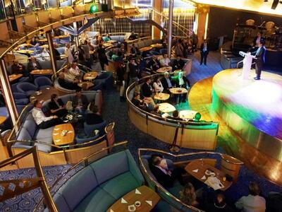 Πάτρα: Σε γιορτινή ατμόσφαιρα η υποδοχή ...