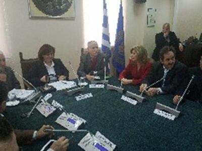 Πάτρα: Έκτακτη συνεδρίαση του Δημοτικού ...