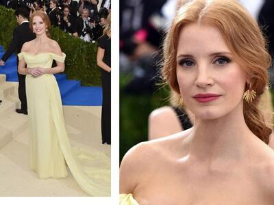 TZEΣΙΚΑ ΤΣΑΣΤΕΙΝ ΜΕ PRADA