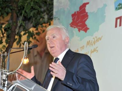 Εγκαινίασε το εκλογικό του κέντρο ο Παύλ...