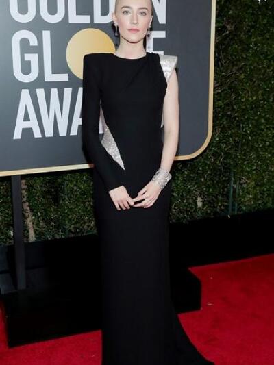 ΣΙΡΣΑ ΡΟΝΑΝ ΜΕ ATELIER VERSACE