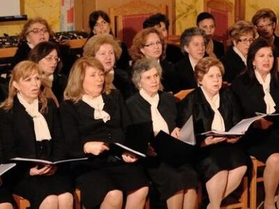 Απόψε η Πατρινή γυναικεία χορωδία "...