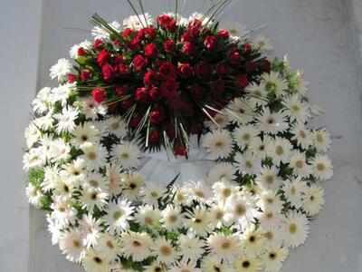 Κηδεύτηκε ο Γιάννης Καραπλής, μουσικός γ...