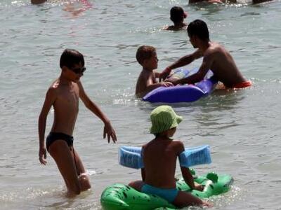 Στους 36 σήμερα ο υδράργυρος στα δυτικά