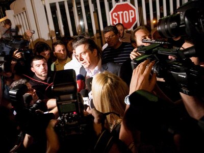 Δώρο για το γάμο του Χρυσοχοϊδη το πακέτο- βόμβα;