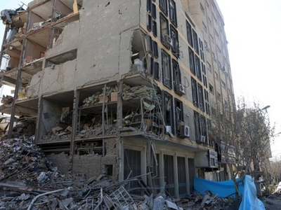 Politico: Οι ΗΠΑ ετοιμάζονται για πόλεμο...