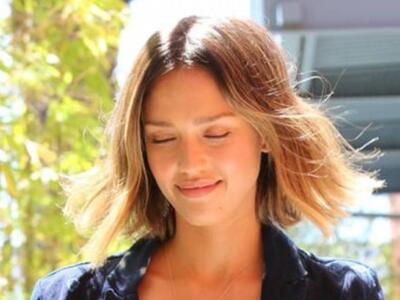 ΔΕΙΤΕ την εμφάνιση της Jessica Alba που ...