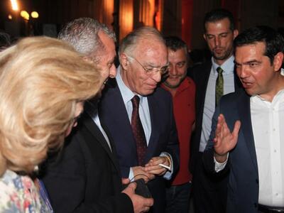 Λεβέντης: Ο Τσίπρας είναι σχεδόν... κεντ...