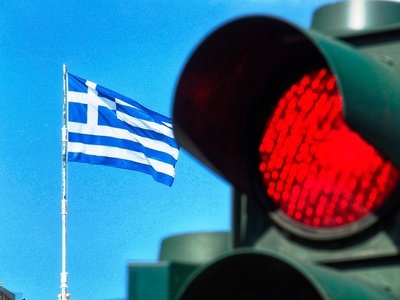 Χωρίς φανάρια στην κάθοδο της Πατρών – Κλάους