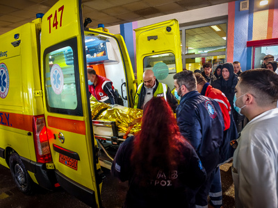 Οπαδοί ΠΑΟΚ: Στο Παπαγεωργίου για νοσηλε...