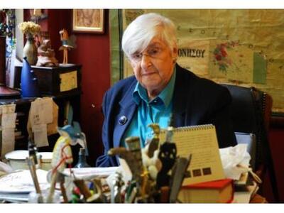 "Έφυγε" η Μάνια Καραϊτίδη των ...