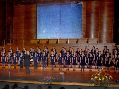 Πολυφωνική, Παιδική Χορωδία ερμηνεύει το...