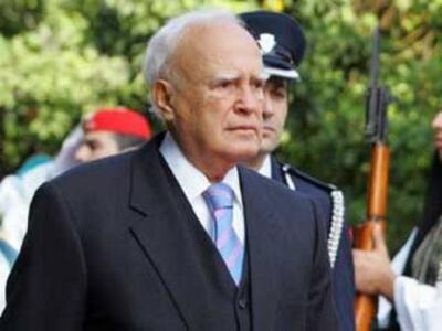 Στην Κύπρο ο Κάρολος Παπούλιας 