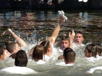 Θεοφάνεια: Ήθη και έθιμα της γιορτής σε ...