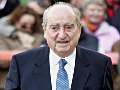 Ο Μητσοτάκης στα… κάγκελα για να μην χάσ...