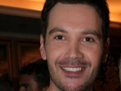 Μάνος Ψιστάκης: Ζω παγιδευμένος σε ένα μ...