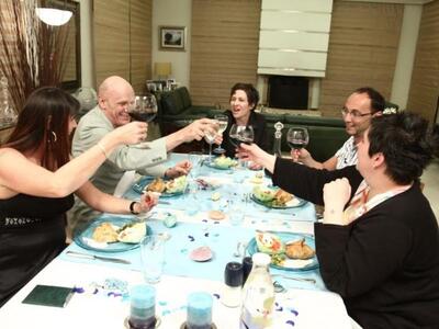 Το «Κάτι ψήνεται» στην Πάτρα 