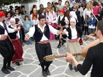 Σεμινάριο για τη μουσικοχορευτική παράδο...