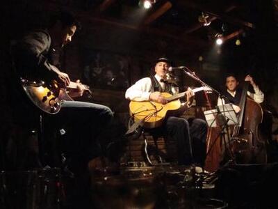 Πάτρα: Boris Voutsinos Blues Trio live σ...