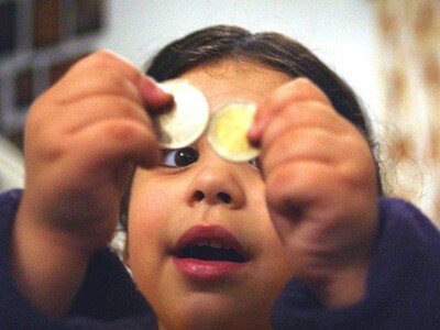 Επανακυκλοφορούν αναμνηστικά νομίσματα δραχμών