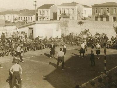 ΣΠΑΝΙΑ ΦΩΤΟ: Αγώνας βόλεϊ ανδρών-γυναικώ...