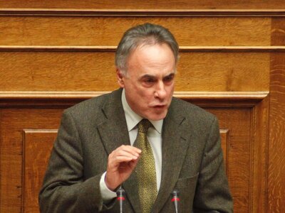 Ο Νίκος Τσούκαλης για την μη εκλογή Κουβέλη 