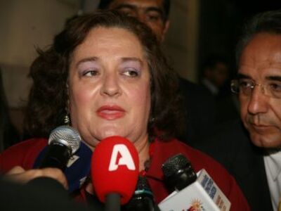 Έκρηξη βόμβας στο σπίτι της Μαριέττας Γιαννάκου