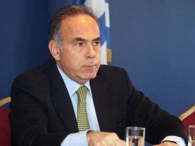 Eπεισόδιο Αρβανιτόπουλου με γαλάζιους βουλευτές! 