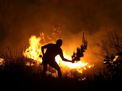 Αχαϊα ΤΩΡΑ: Πυρκαγιά στη Βίδοβα - Σπεύδο...