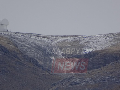 Καλάβρυτα: Το πρώτο χιόνι στο Χελμό - "Πασπάλα" αλλά χιόνι