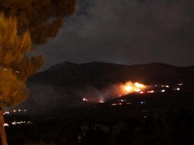Πυρκαγιά σε εξέλιξη μεταξύ Ροδόπης και Ξάνθης 