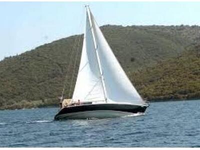 Ναύπακτος: Έσπασε το ιστίο και έμεινε ακυβέρνητο