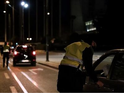 Μεθυσμένος οδηγός, χωρίς δίπλωμα χτύπησε...