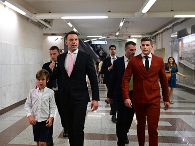 Ο Στέφανος Κασσελάκης πήγε με το μετρό σ...