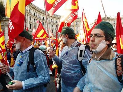 Καλπάζει η ανεργία στην Ιταλία