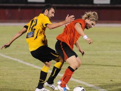 Παρελθόν ο Κοιλιάρας, ανανεώνει ο Ουρτάδο