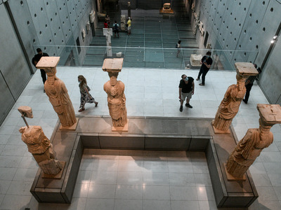 ΕΛΣΤΑΤ: Αύξηση 134,7%  τον Αύγουστο  στο...