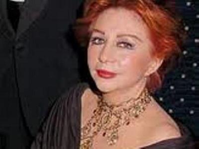 Επίδειξη μόδας από την Χρυσάνθη Λαιμού κ...