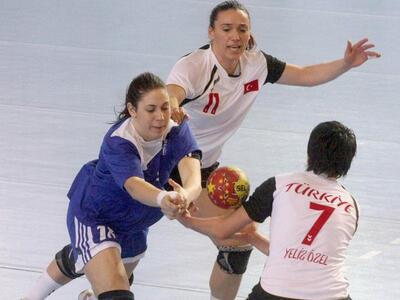 Χαντμπολ: Λειψό πρωτάθλημα, χάνονται οι Εθνικές 