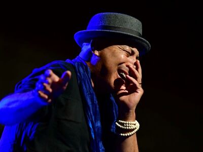 Πάτρα: Ταξίδι στα «αχαρτογράφητα» μονοπά...