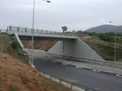 Ιόνια Οδός: 10 εκ. ευρώ για τον ανισόπεδ...