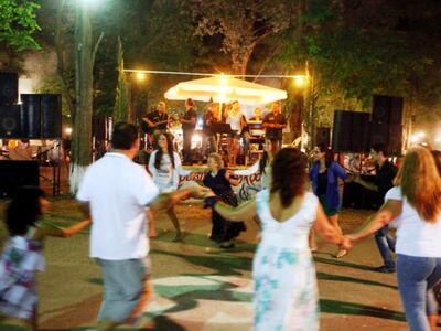 Λαϊκό γλέντι στην Περιστέρα Αχαΐας 