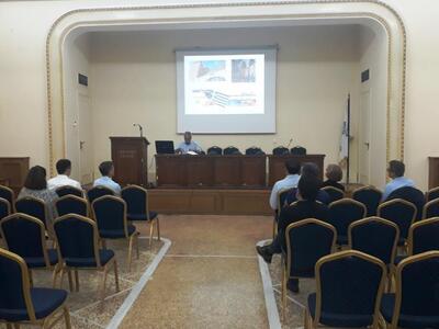 Ενδιαφέρον από ευρωπαίους αξιωματούχους ...