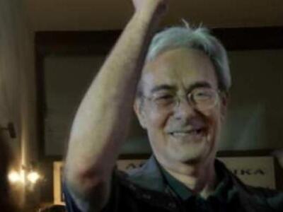 Αυτός είναι ο νέος διευθυντής του καναλι...