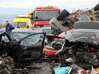 Γέννησε τα δίδυμα η έγκυος που τραυματίσ...
