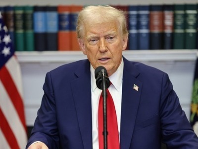 Ο Ντ. Τραμπ πιέζει συμμάχους και Κίνα να...