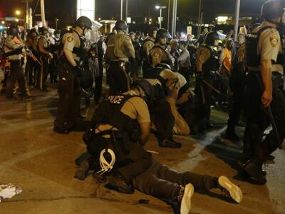 Απολύθηκε ο αστυνομικός του Τέξας που σκ...