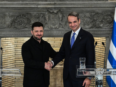 Μητσοτάκης σε Ζελένσκι: Η Ελλάδα θα παρά...