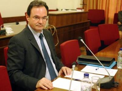 Προανακριτική: Να προσαχθούν βιαίως οι σ...