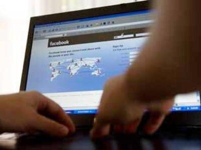 Οι 10 πιο δημοφιλείς σελίδες Ελλήνων επω...